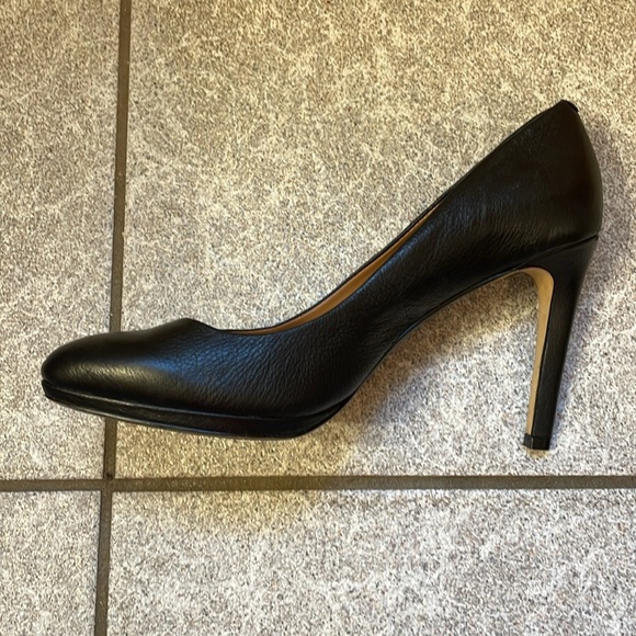 BANANA REPUBLIC UEC Women’s Size 9 Black Leather Heel Platform Pumps Round Toe - Picture 9 of 17